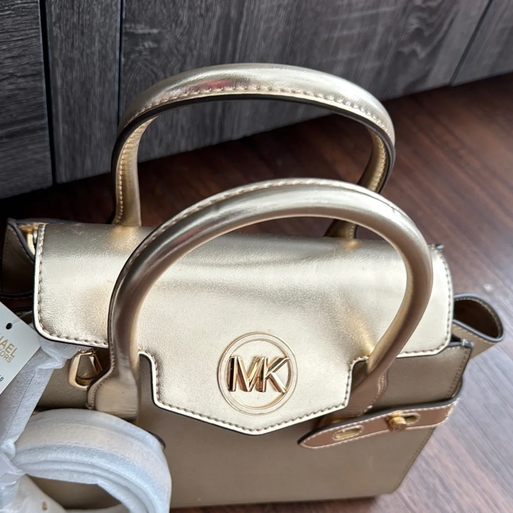 Michael Kors NWT Carmen Medium Metallic belted Gold Satchel Handbag - Picture 7 of 14